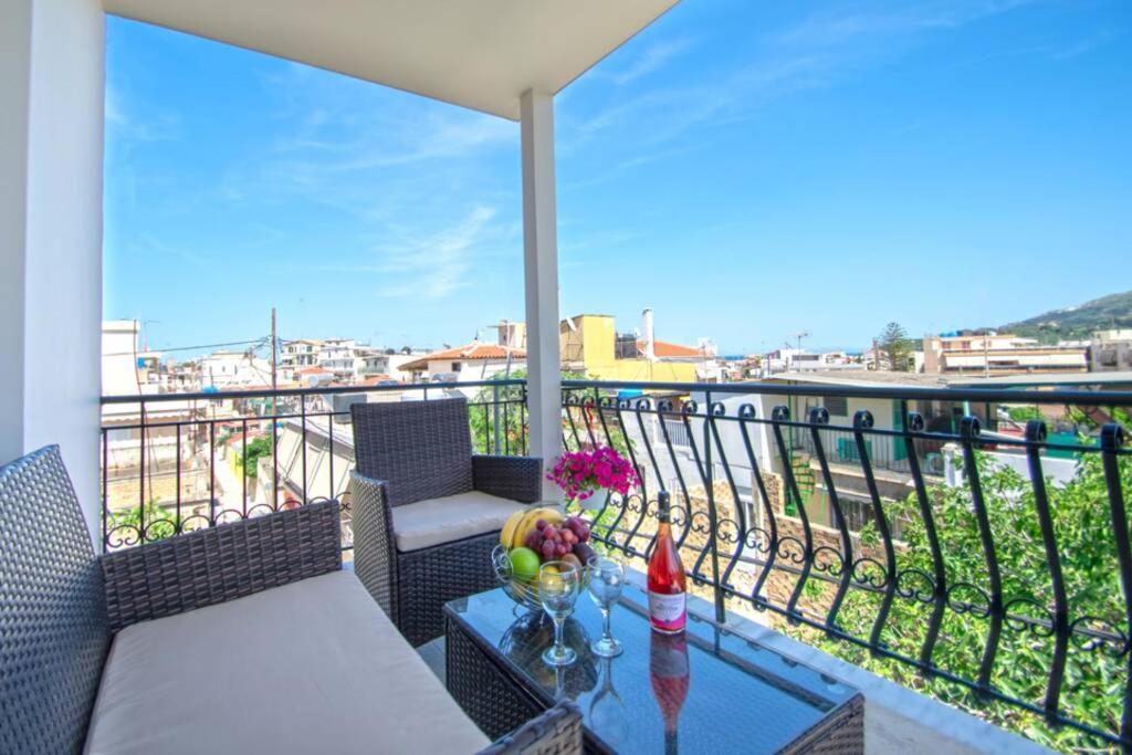 Zakynthos Town Modern Roof Apartment Buitenkant foto